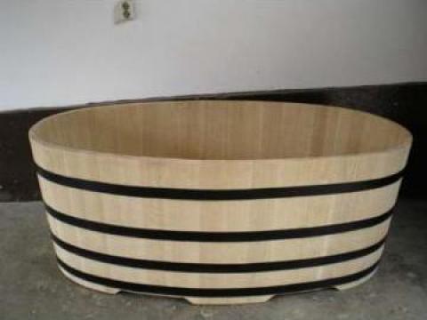 Cada pentru baie din lemn