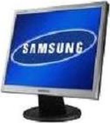 Monitor Samsung Diagonala 17 de la Market- Bacau