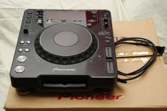 Echipament DJ WTS: Pioneer DJM 800, Pioneer CDJ 1000MK