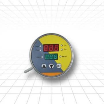 Ecran display controler temperatura C2105 de la Hongyi Precision Industrial Inc.