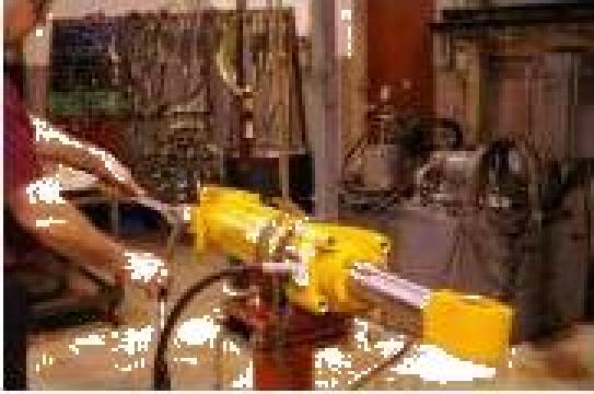 Reparatii / reconditionari cilindrii hidraulici de la Sc Real Rom Prest Invest Srl