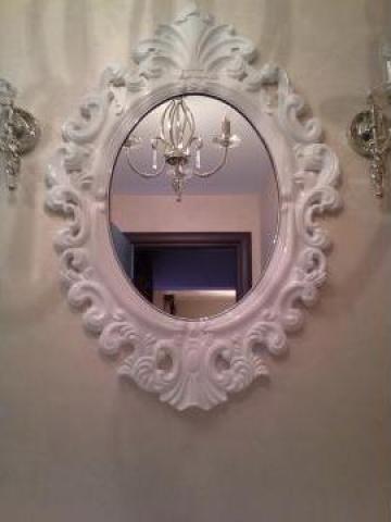 Oglinda cu rama ornamentala de la Fortuna Design Srl