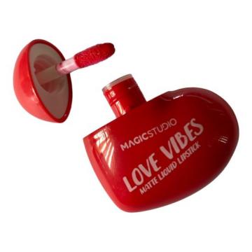 Ruj lichid Love Vibes Red Magic Studio 66010R02, rosu, 10 ml de la M & L Comimpex Const SRL