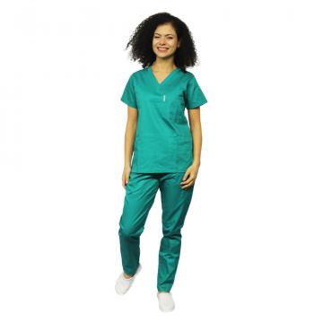 Costum medical verde chirurgical, cu bluza cu anchior in V de la Doctor In Uniforma Srl