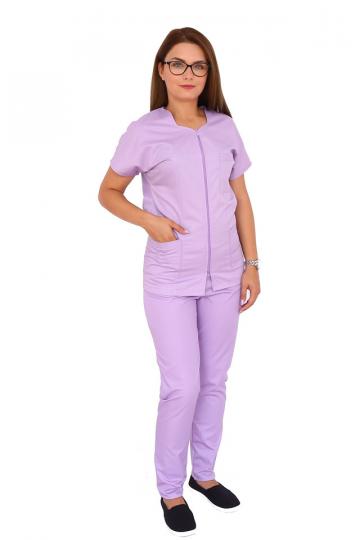 Costum medical lila bluza cu fermoar cambrata, trei buzunare de la Doctor In Uniforma Srl