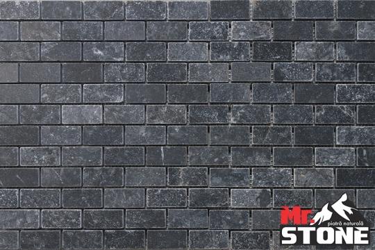 Marmura Mozaic Black Dark Brick tumbled 2,3 x 4,8 x 1cm