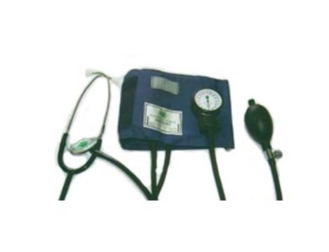 Tensiometru mecanic cu stetoscop inclus de la Donis Srl.