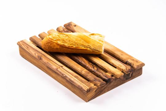 Suport pentru taiat paine din lemn de maslin de la Tradizan