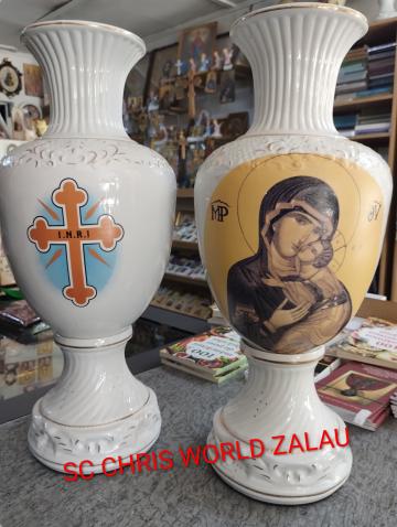 Vaze Ani cu decor religios