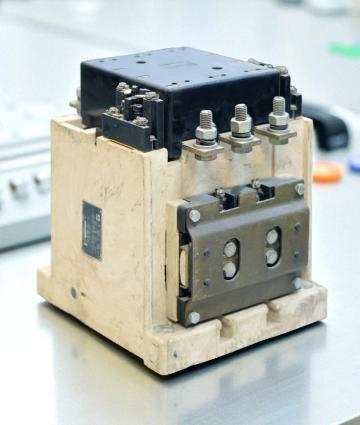 Contactor RG-250A