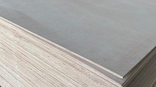 Placaj Albasia BB/CC 15mm 2440x1220mm de la URBANIX SRL