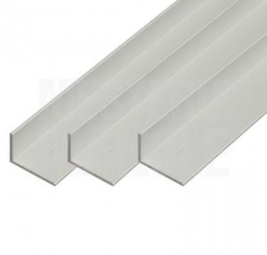 Cornier cu laturi inegale aluminiu 6m 80x40x2mm de la URBANIX SRL