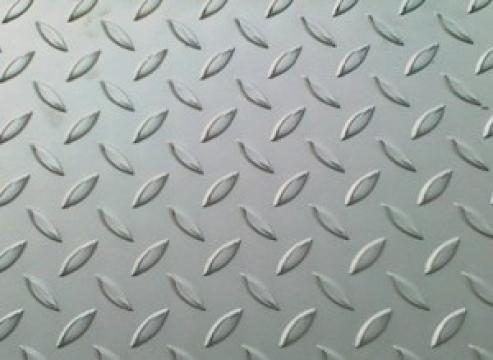 Tabla inox striata 1000x2000 / 4mm de la PDET Atlantic Distribution Srl