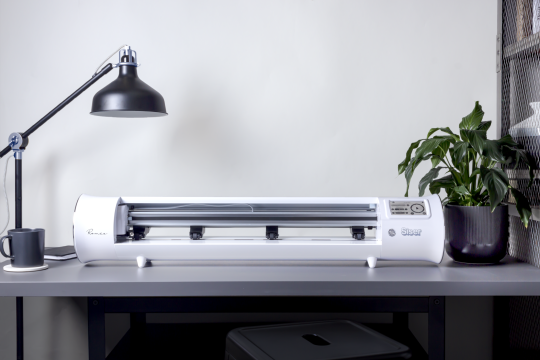 Cutter plotter Romeo - 60 cm de la Algernon Impex Srl