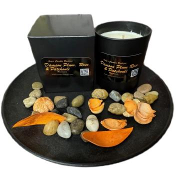 Lumanare parfumata Damson Plum, Rose Patchouli