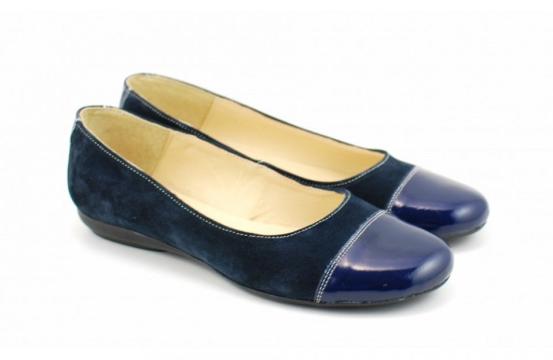 Balerini dama bleumarin din piele naturala cu varf lacuit