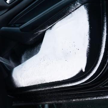 Spray curatat interior cu perie interior 1 400ml Turtle Wax de la Auto Care Store Srl