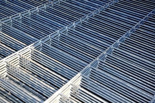 Panou bordurat zincat dublu fir 1430x2510mm, 5/4/5mm