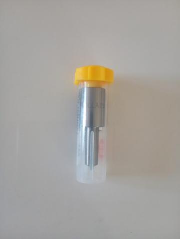 Diuza injector 0434200001 DN4S1 Komatsu 2D94 3D94 de la Kubo Yanm Industrial Srl