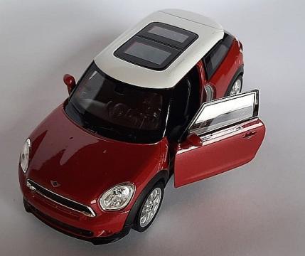 Macheta Mini Cooper S Paceman, 1 34-1 39 Welly de la Hobbyplanet Romania