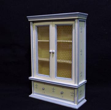 Miniatura colectionar Dulap cu vitrina bucatarie victorian